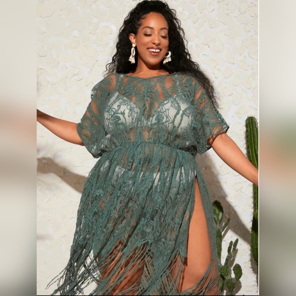 SHEIN Fit+ Green Lace Fringe Dress Size 28/30